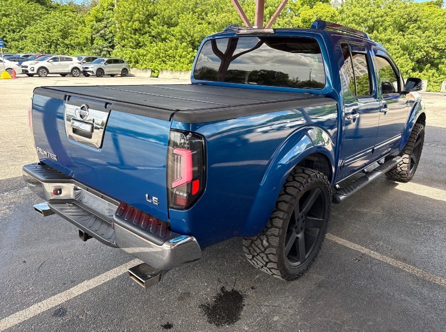 Photo 2 of this NISSAN FRONTIER