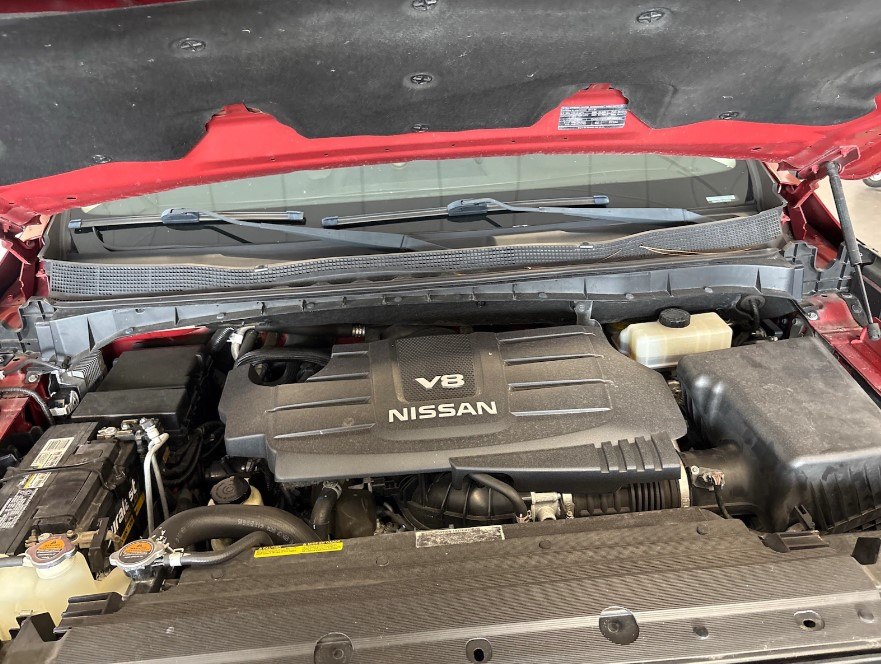Photo 9 of this NISSAN TITAN