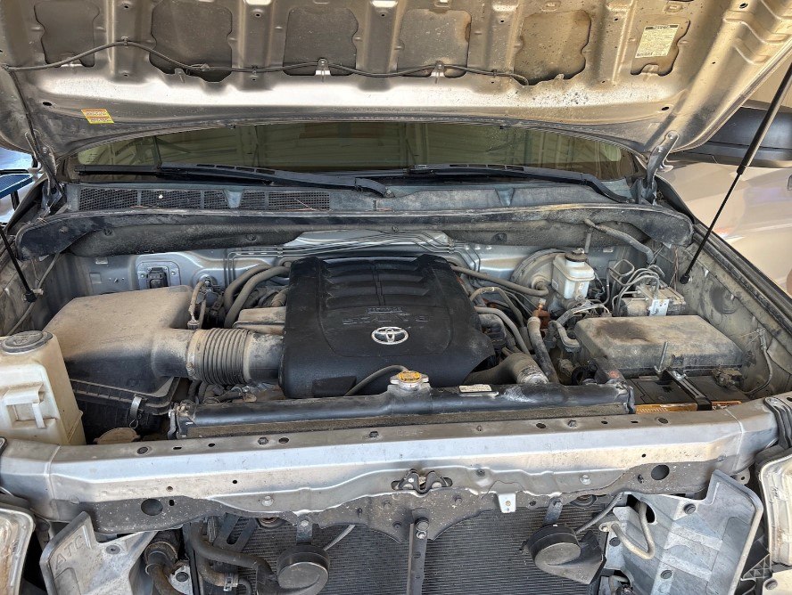 Photo 9 of this TOYOTA TUNDRA