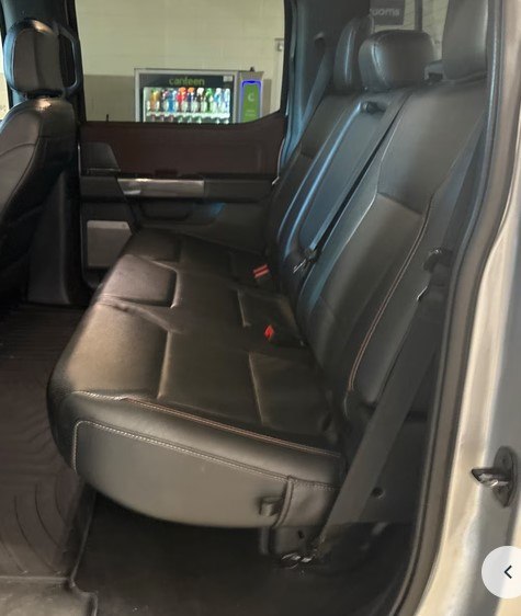 Photo 5 of this FORD F150