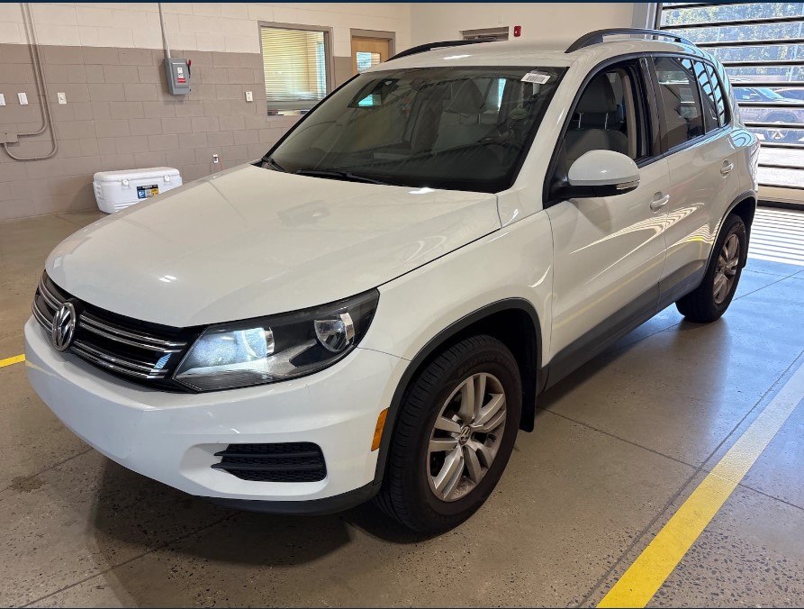 2016 VOLKSWAGEN TIGUAN
