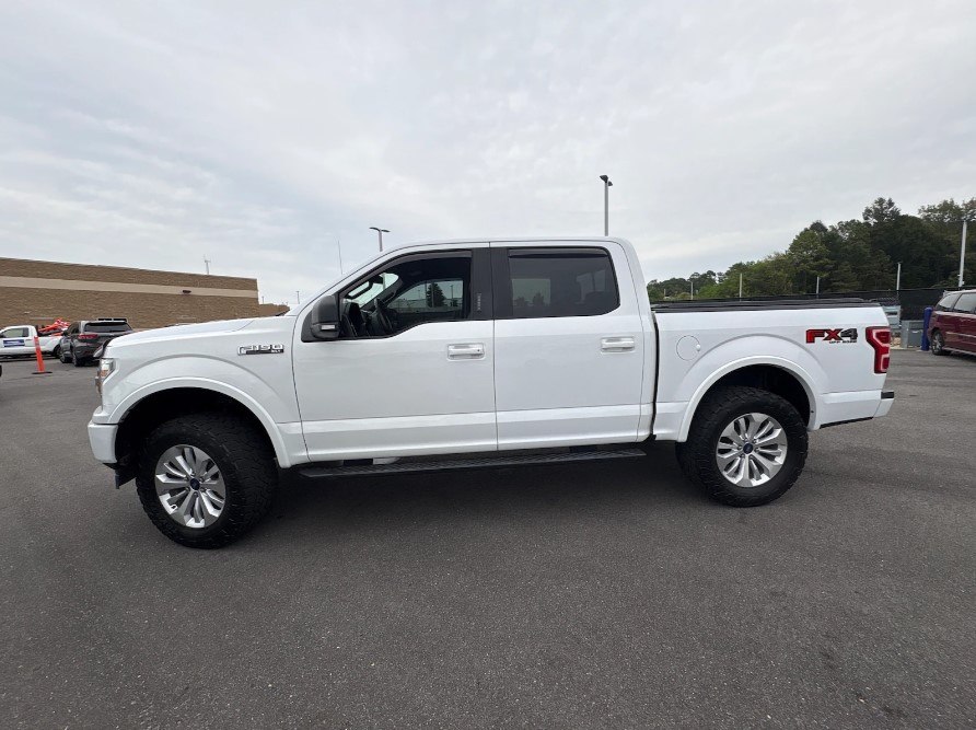 Photo 2 of this FORD F150