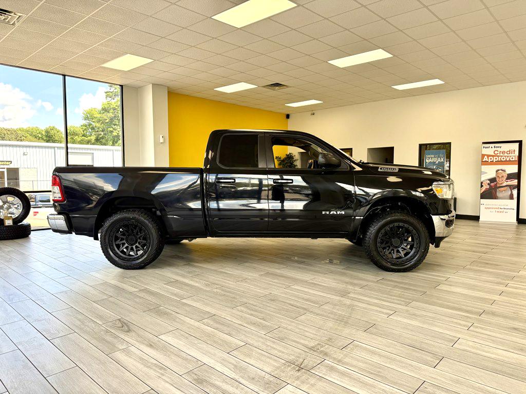 Photo 4 of this RAM 1500