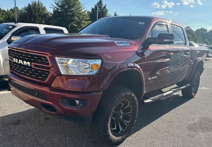 Photo 2 of this RAM 1500