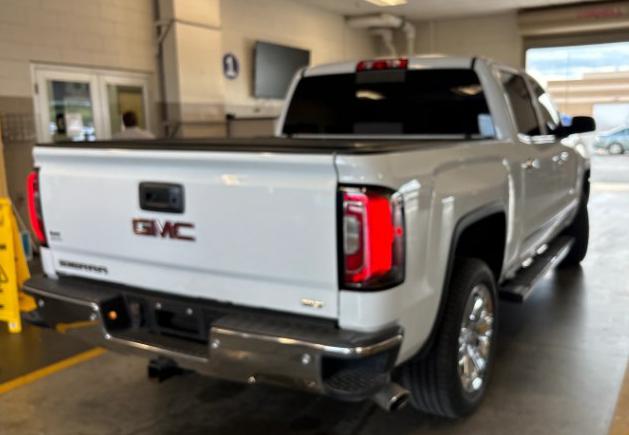 Photo 5 of this GMC SIERRA