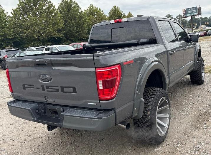 Photo 2 of this FORD F150