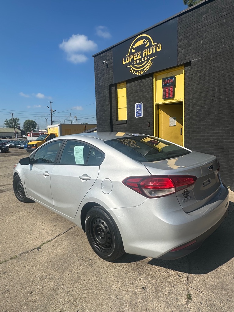 2017 Kia Forte #7