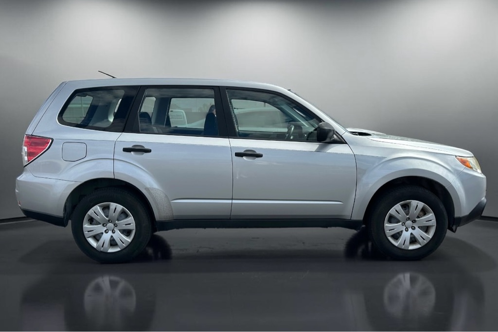 Photo 11 of this SUBARU FORESTER