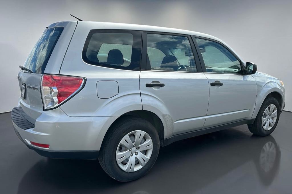 Photo 10 of this SUBARU FORESTER