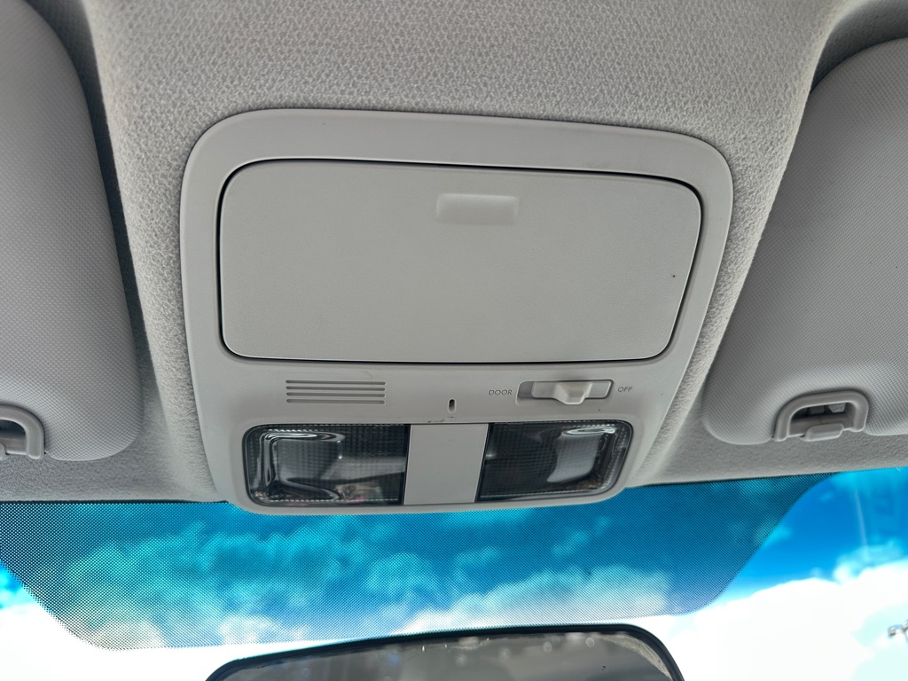 Photo 21 of this SUBARU FORESTER