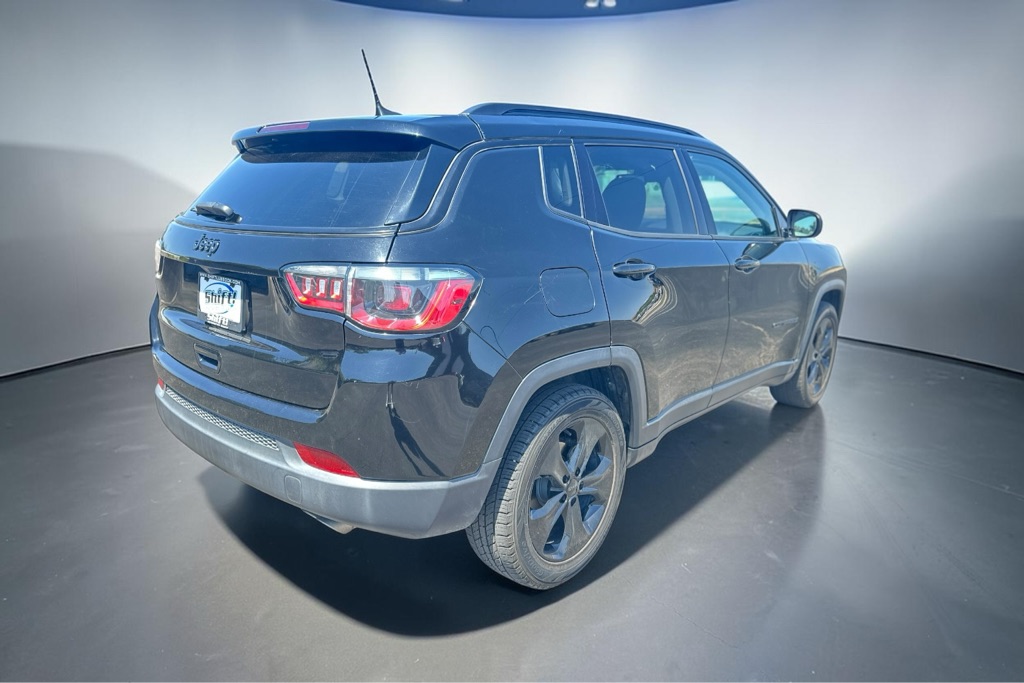Photo 9 of this JEEP COMPASS