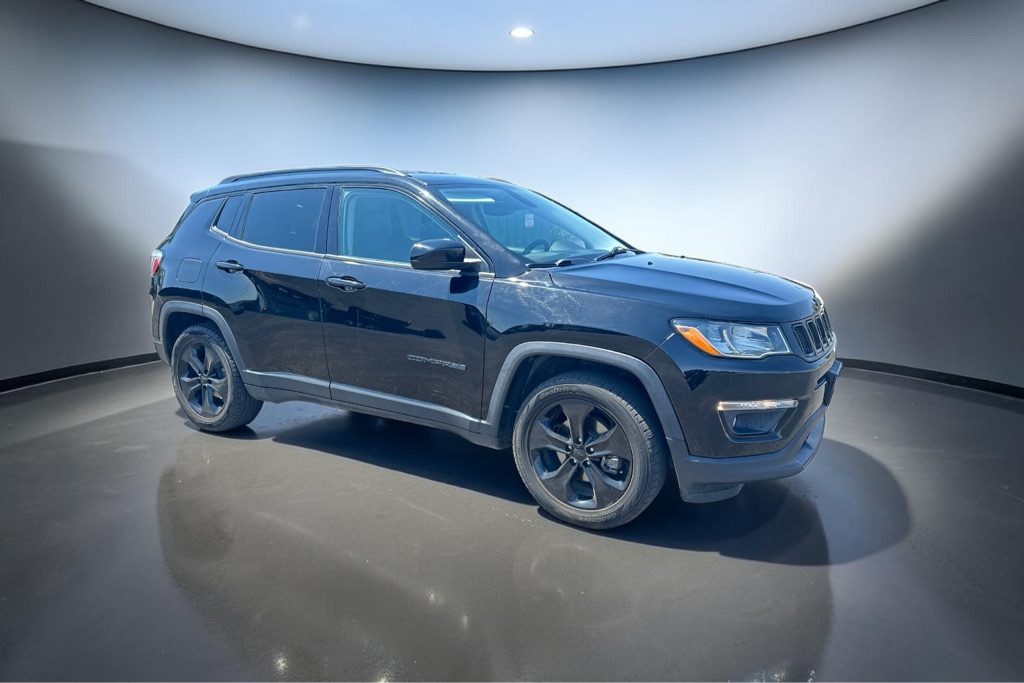 Photo 12 of this JEEP COMPASS