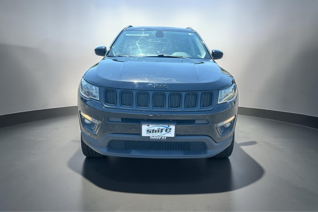 Photo 2 of this JEEP COMPASS