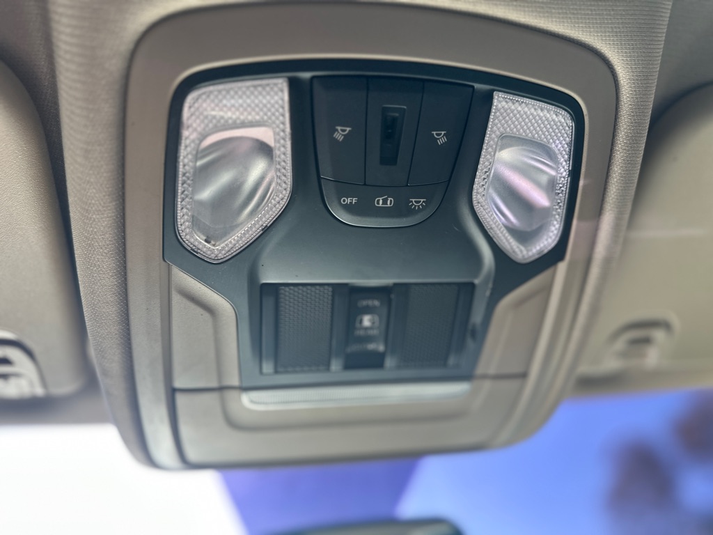 Photo 27 of this RAM 1500