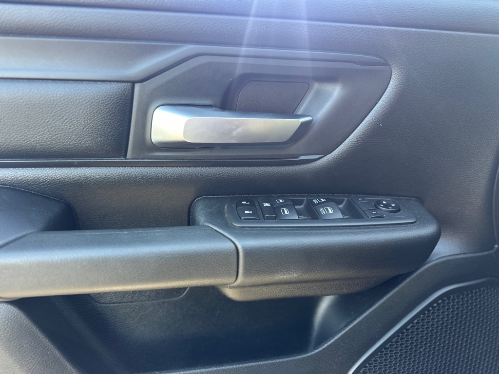 Photo 16 of this RAM 1500