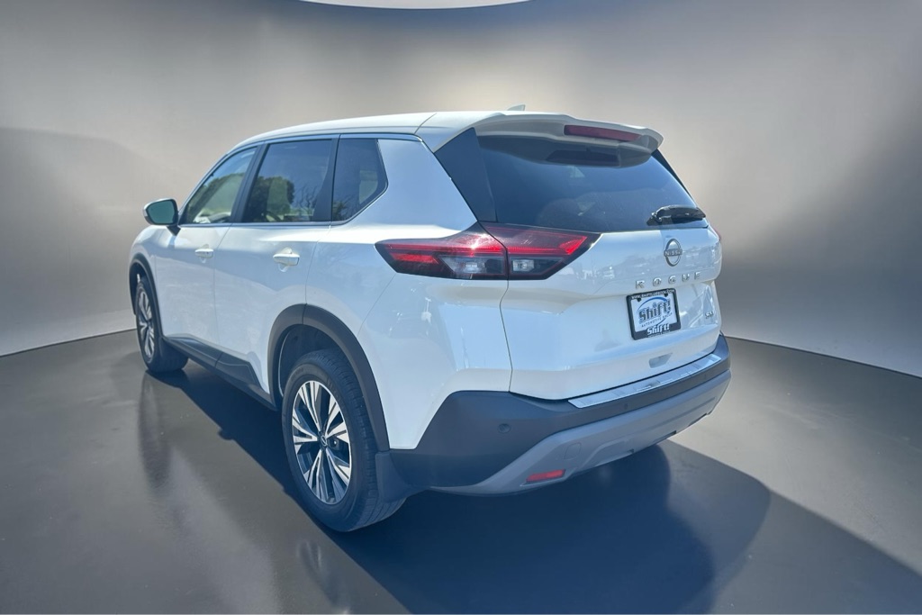 Photo 7 of this NISSAN ROGUE