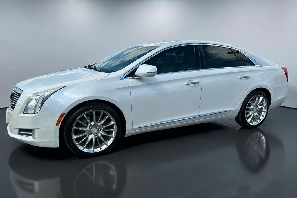 Photo 4 of this CADILLAC XTS