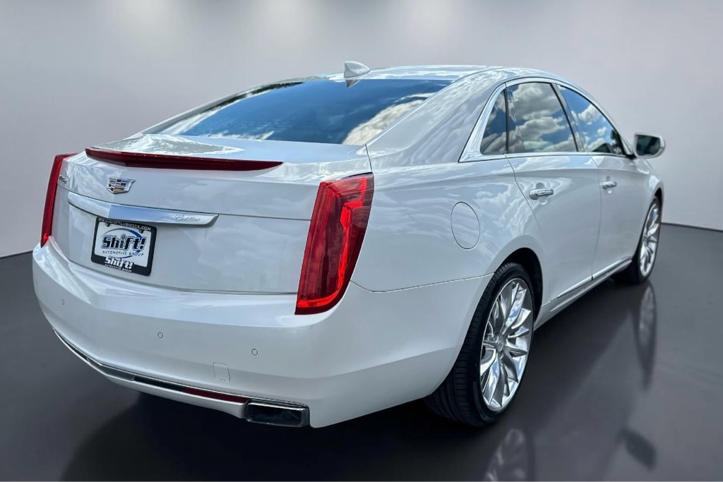 Photo 9 of this CADILLAC XTS