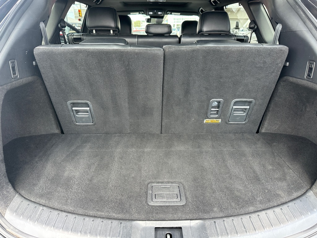 Photo 27 of this MAZDA CX-9