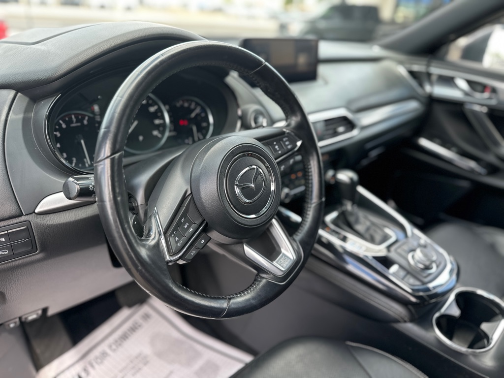 Photo 13 of this MAZDA CX-9