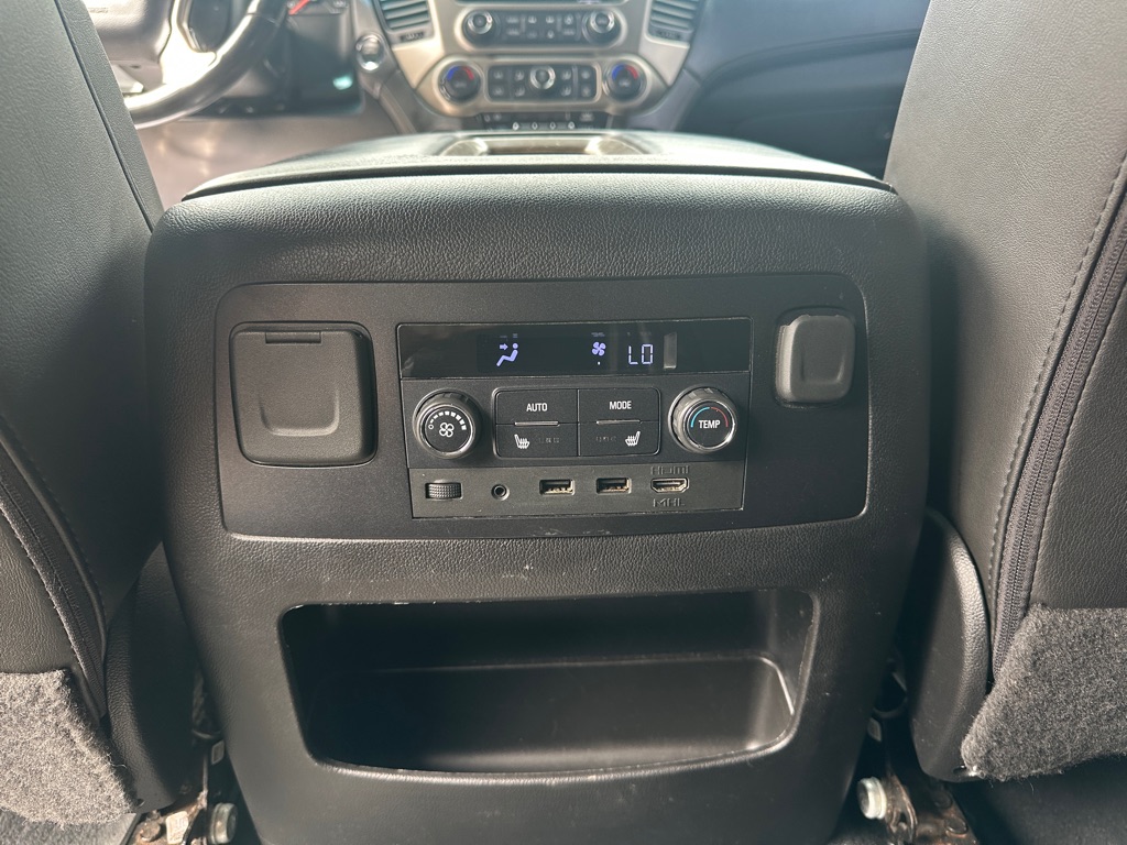 Photo 27 of this GMC YUKON XL