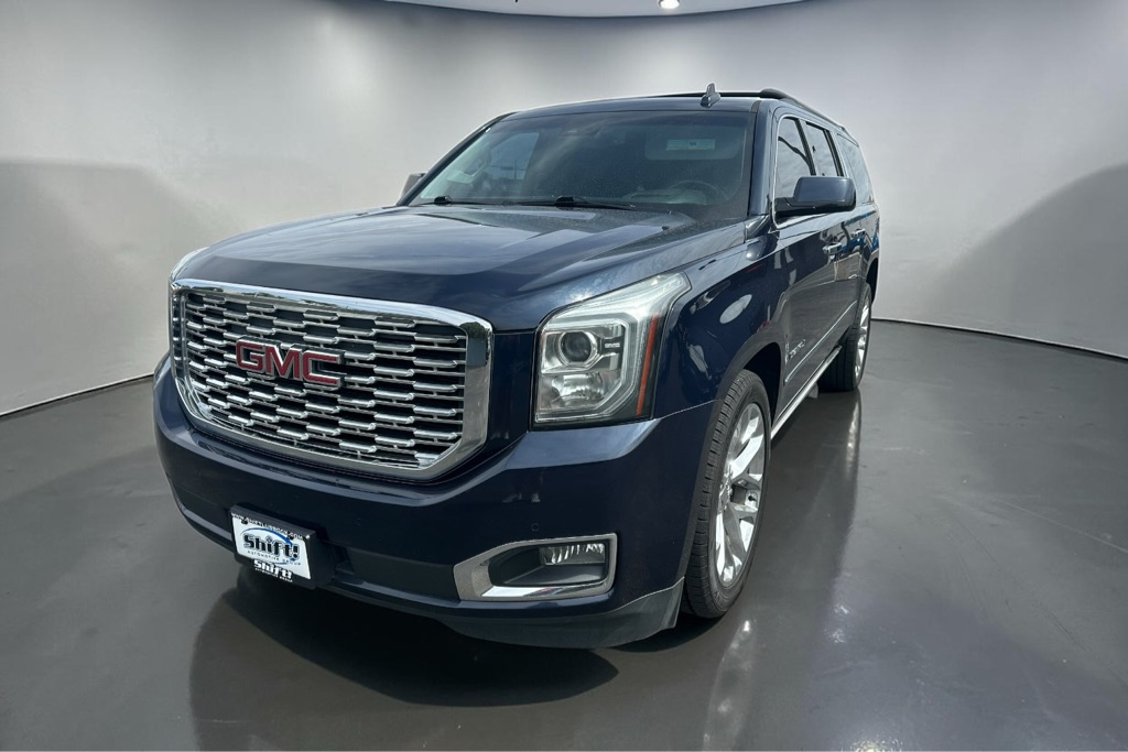 Photo 3 of this GMC YUKON XL