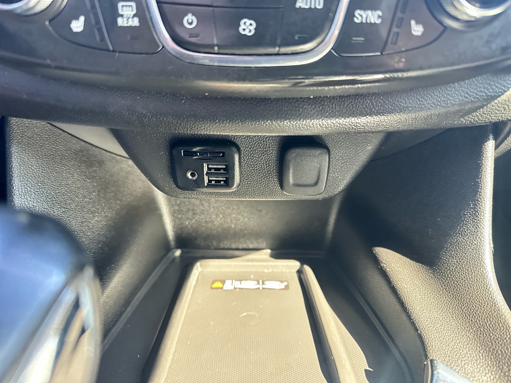 Photo 24 of this CHEVROLET TRAVERSE