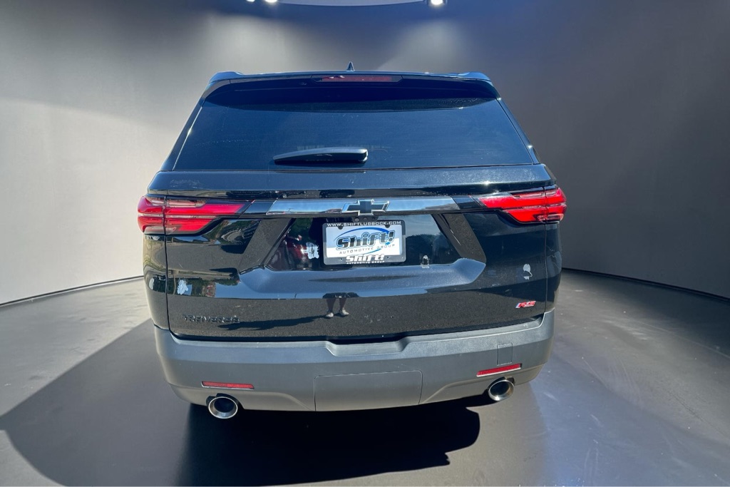 Photo 8 of this CHEVROLET TRAVERSE