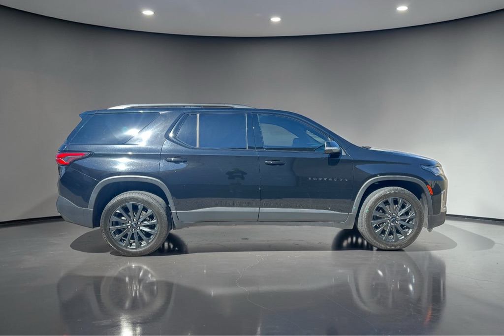 Photo 11 of this CHEVROLET TRAVERSE