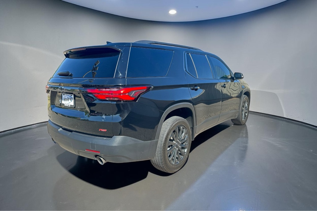 Photo 9 of this CHEVROLET TRAVERSE