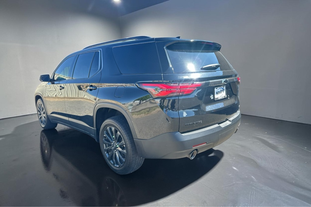 Photo 7 of this CHEVROLET TRAVERSE