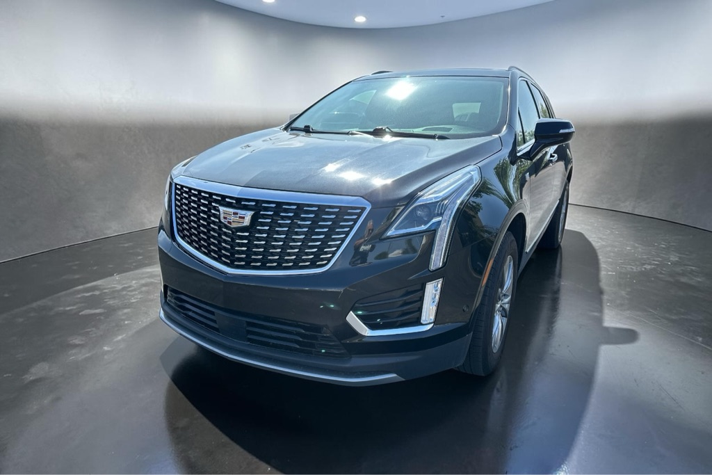 Photo 3 of this CADILLAC XT5