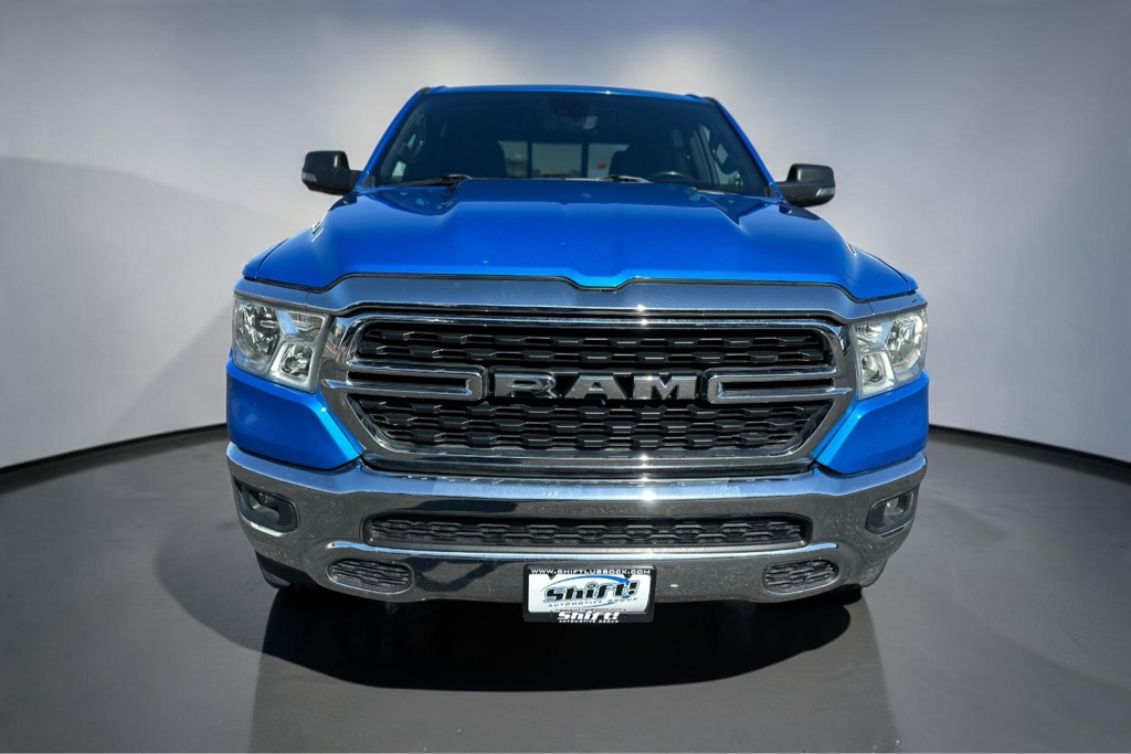 Photo 2 of this RAM 1500
