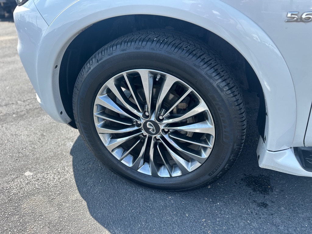 Photo 13 of this INFINITI QX80
