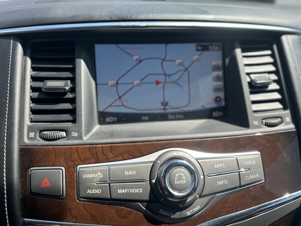 Photo 22 of this INFINITI QX80