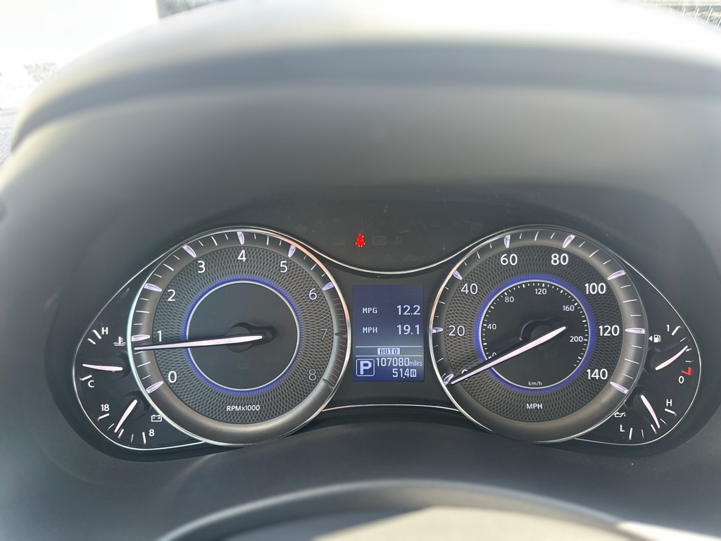 Photo 21 of this INFINITI QX80