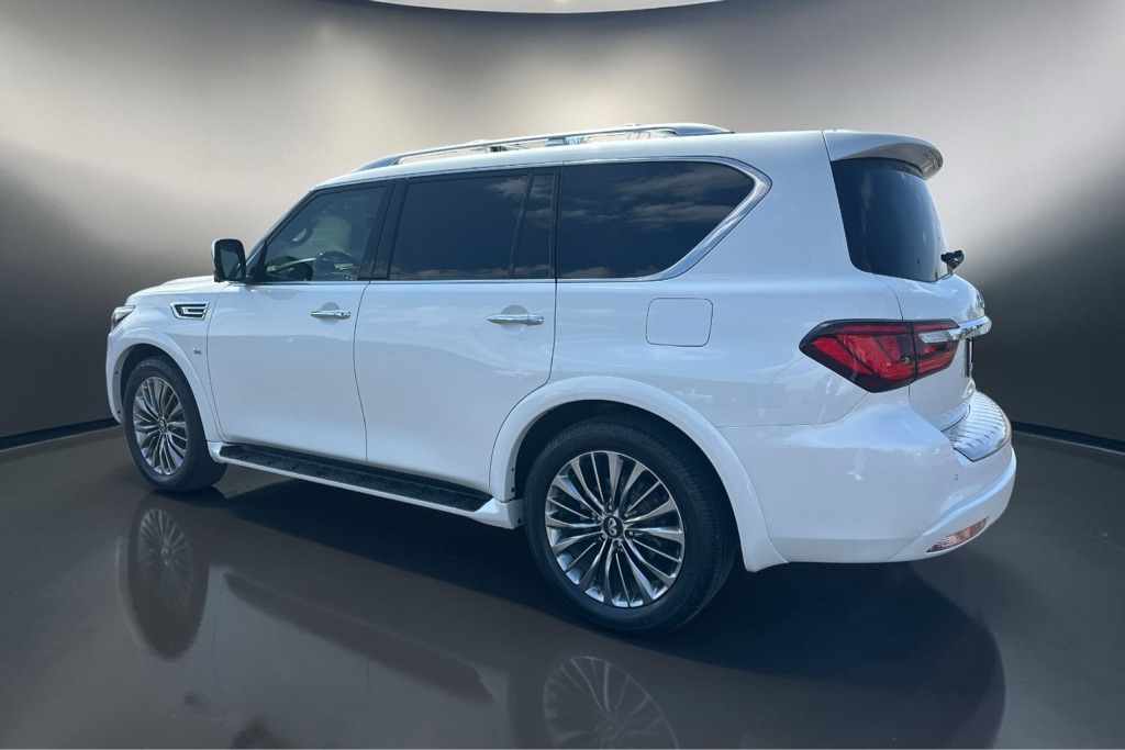 Photo 6 of this INFINITI QX80