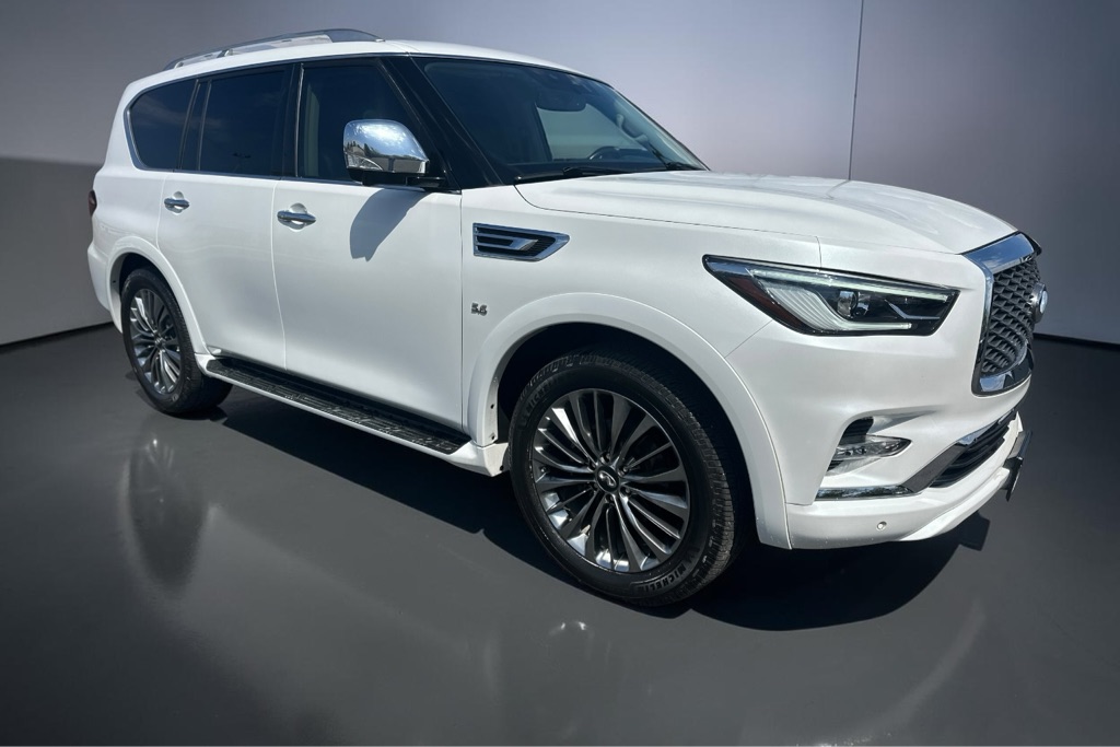 Photo 12 of this INFINITI QX80