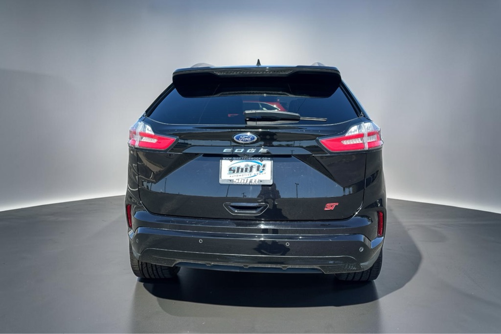 Photo 6 of this FORD EDGE