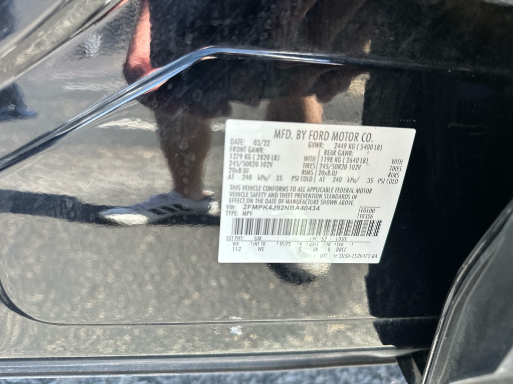 Photo 32 of this FORD EDGE