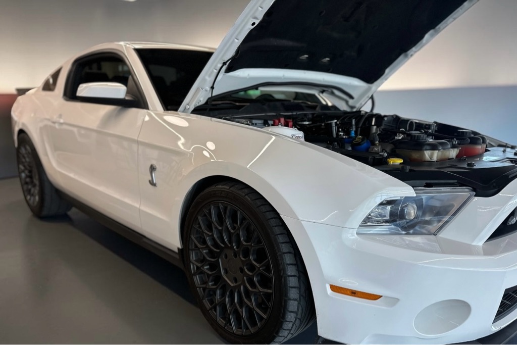 2011 FORD MUSTANG
