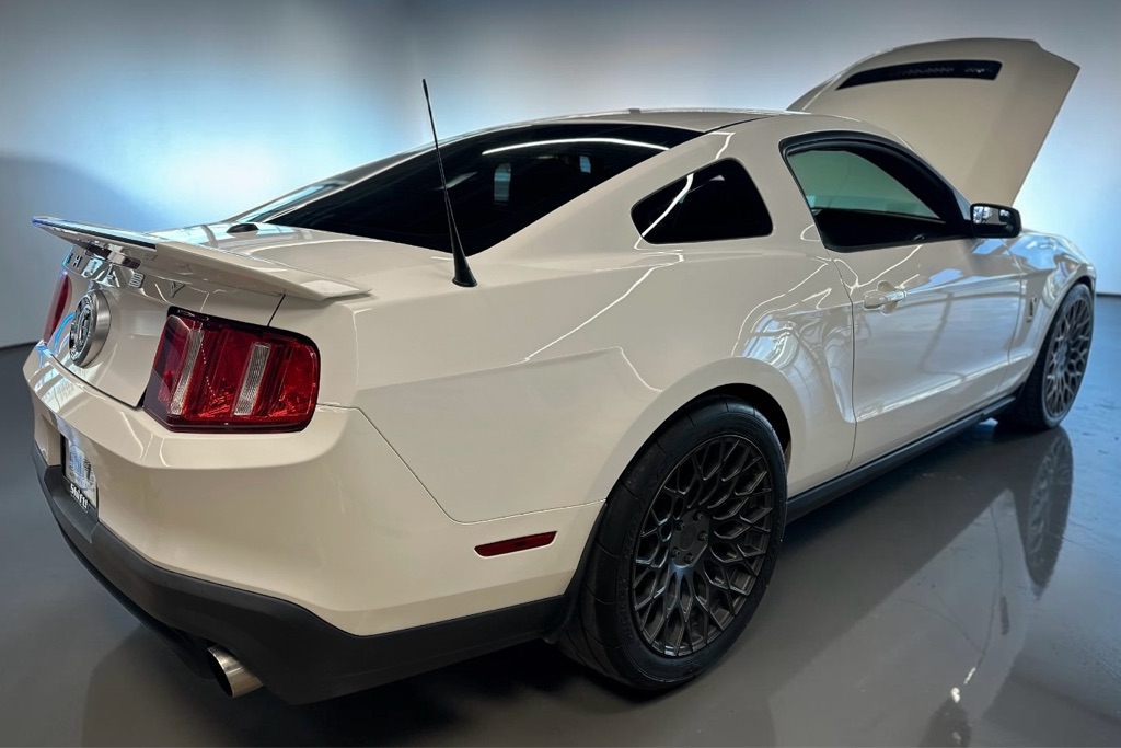Photo 11 of this FORD MUSTANG