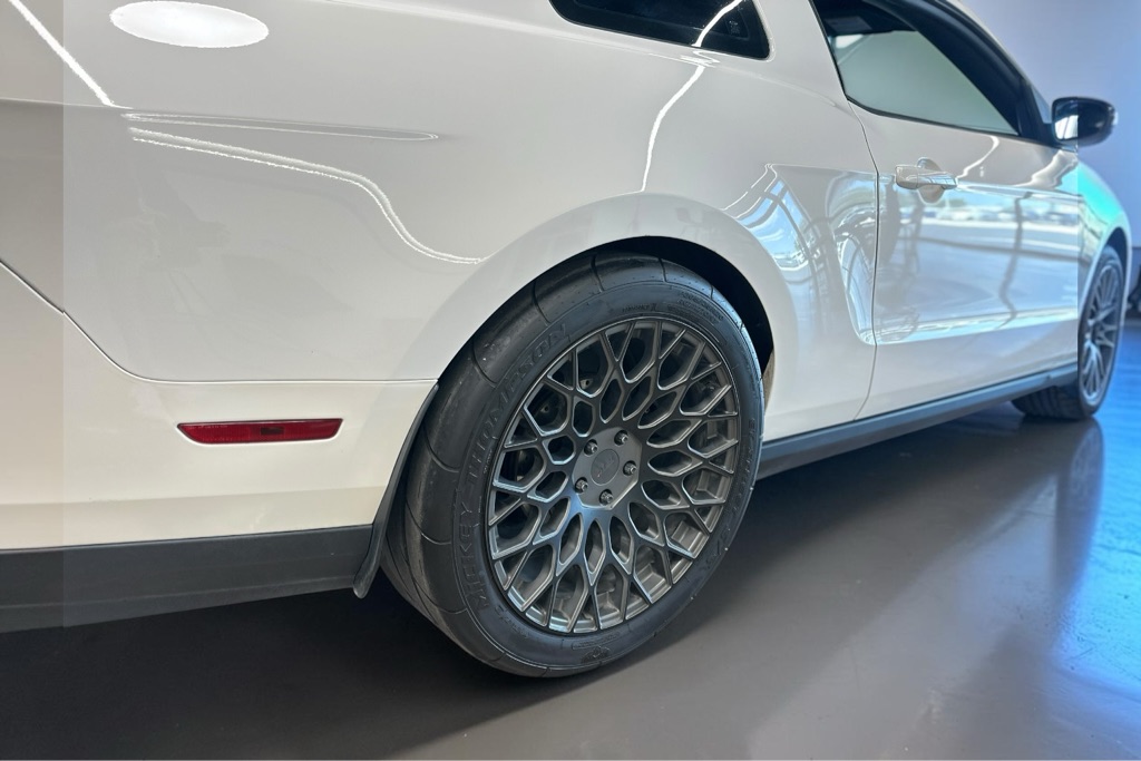 Photo 12 of this FORD MUSTANG
