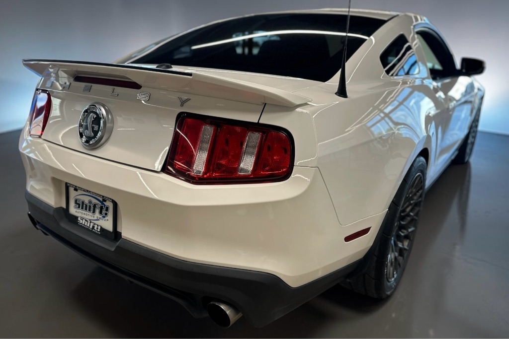 Photo 10 of this FORD MUSTANG