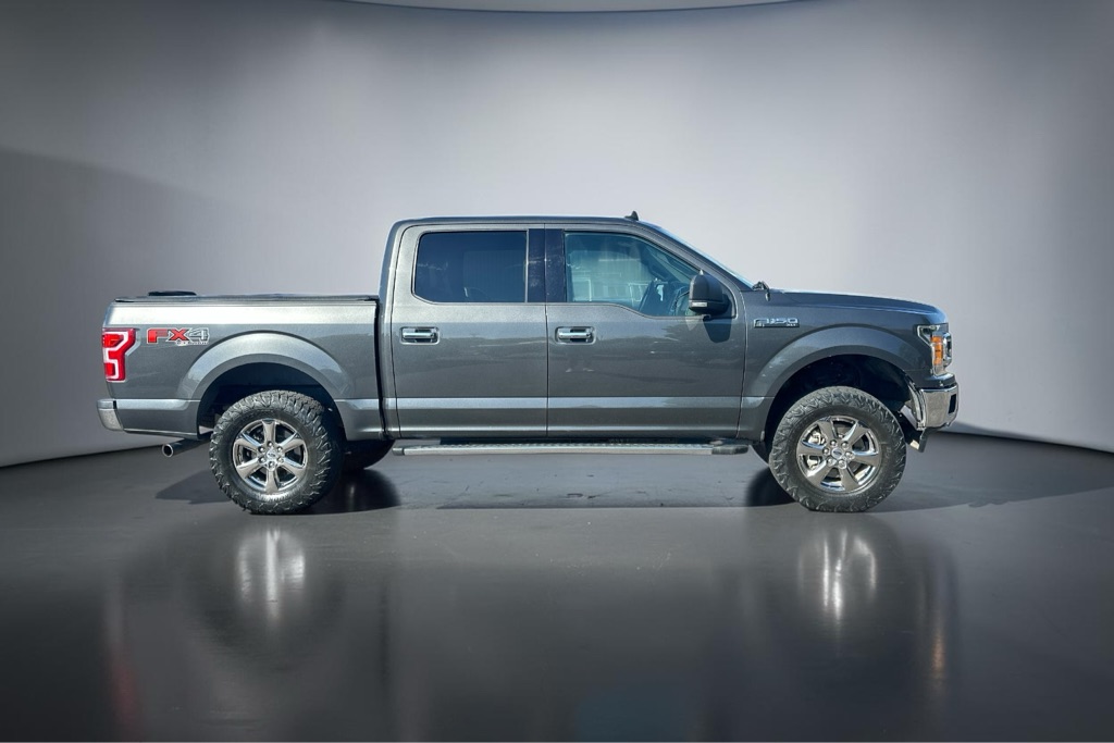 Photo 11 of this FORD F150