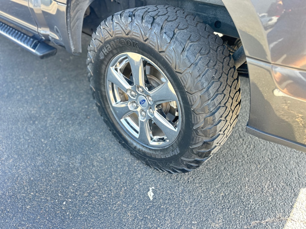 Photo 14 of this FORD F150