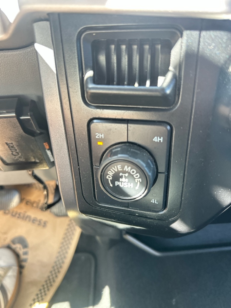 Photo 26 of this FORD F150