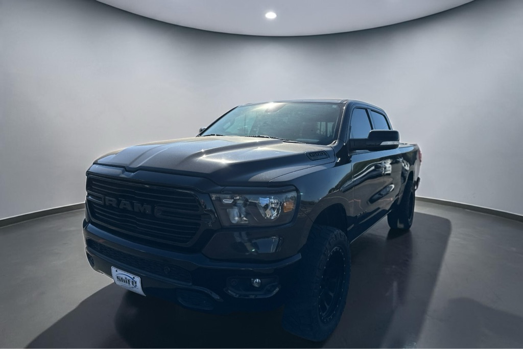 Photo 2 of this RAM 1500