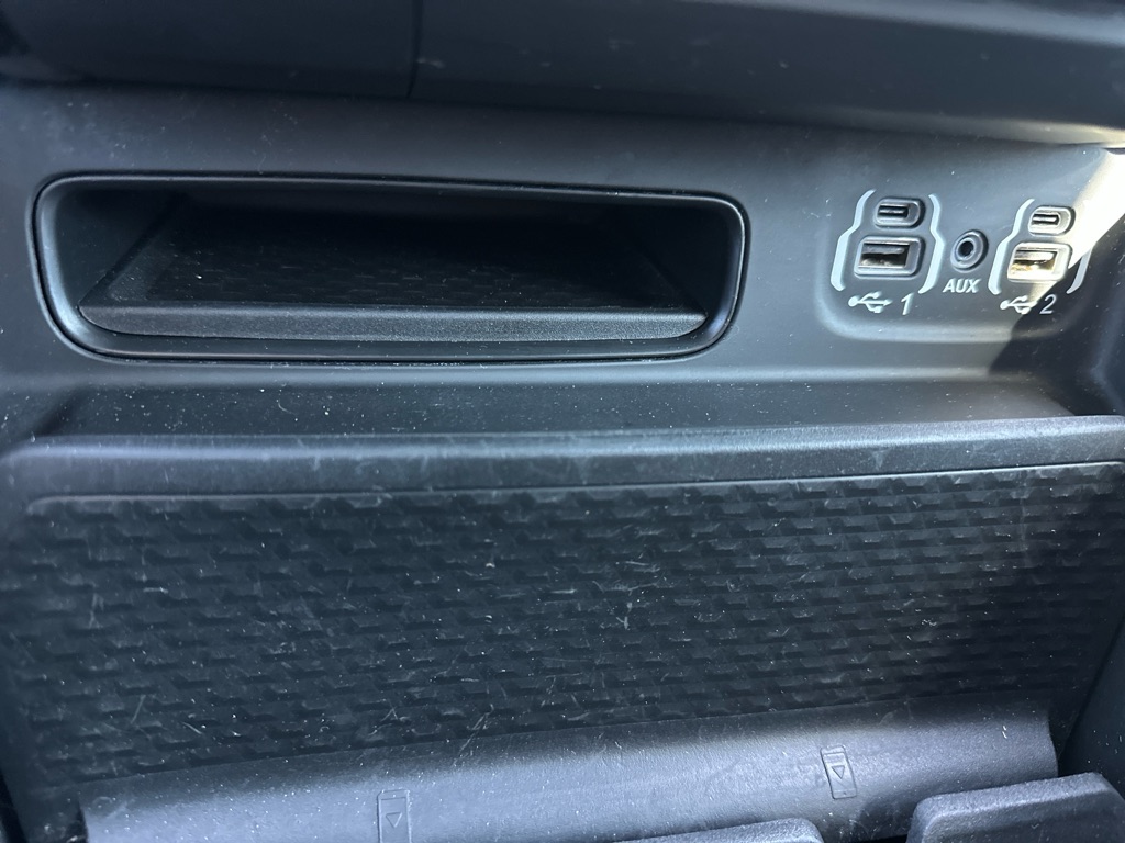 Photo 23 of this RAM 1500