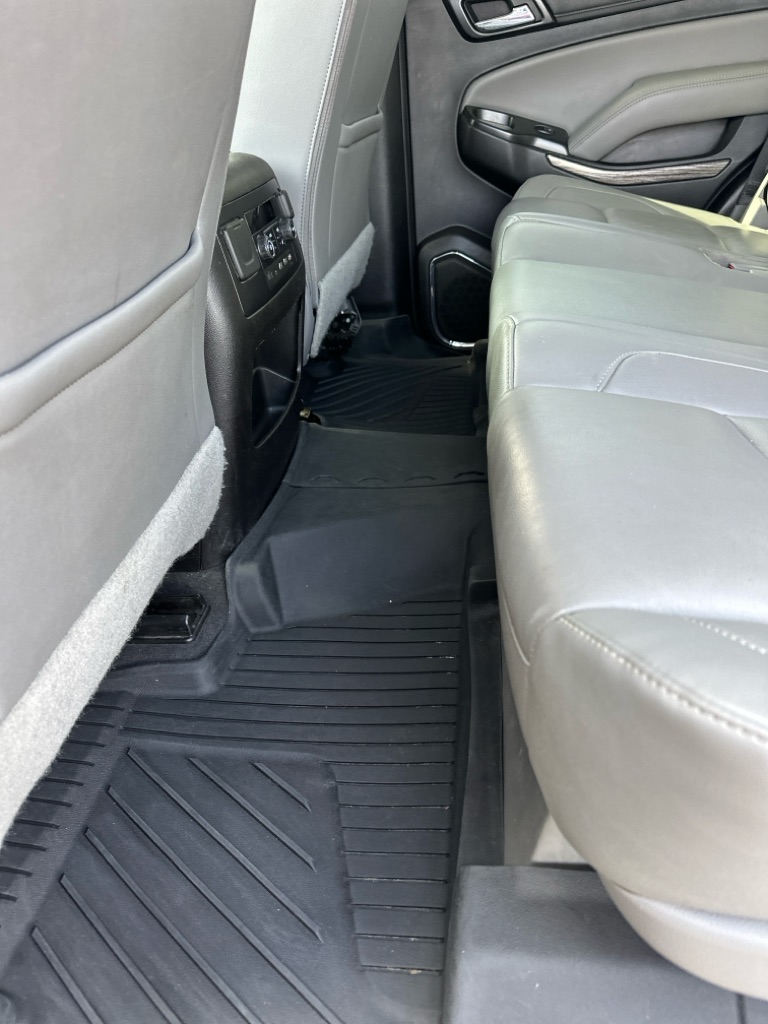 Photo 29 of this CHEVROLET TAHOE